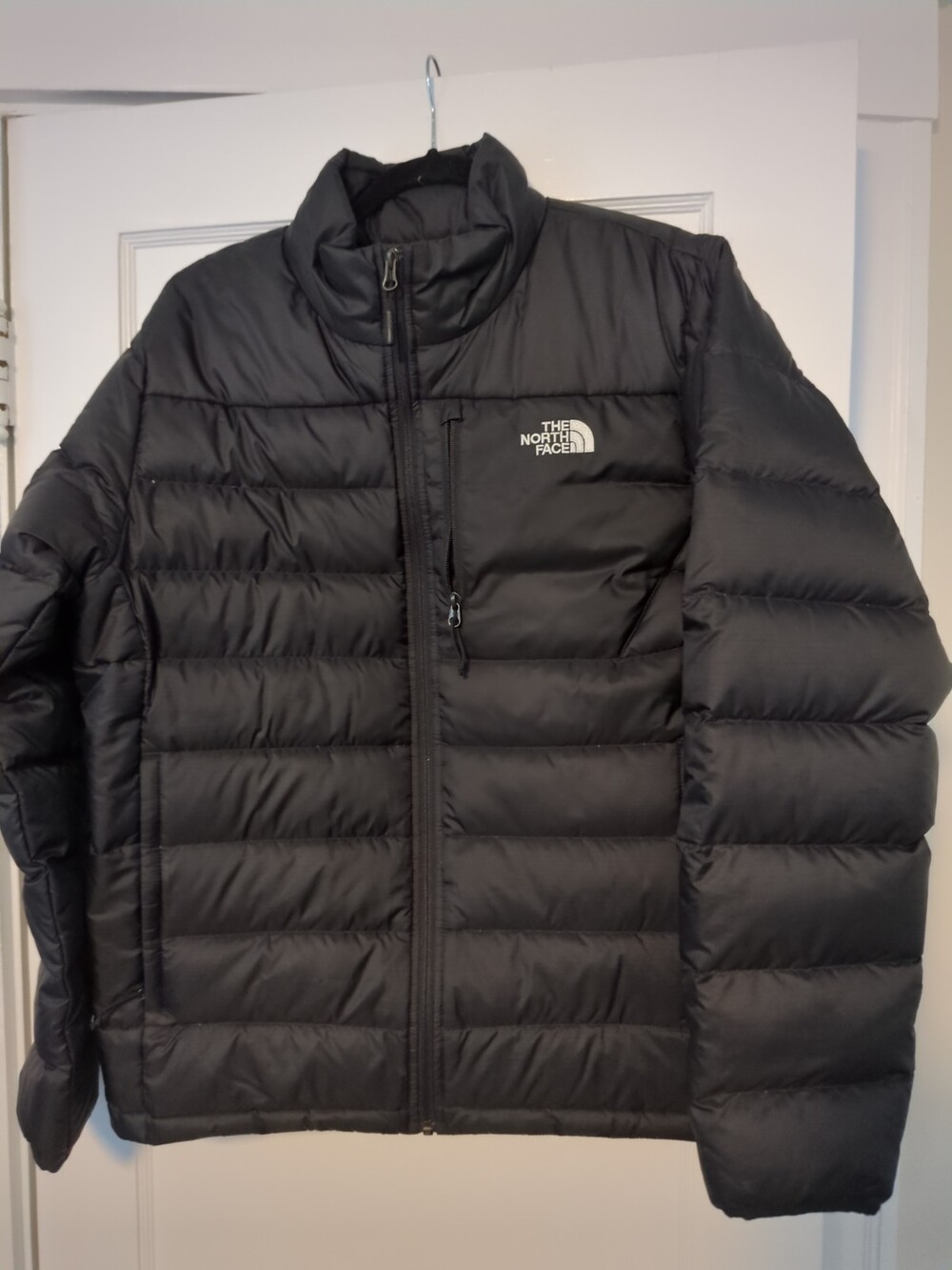 THE NORTH FACE PUFFER JACKET MEDIUM